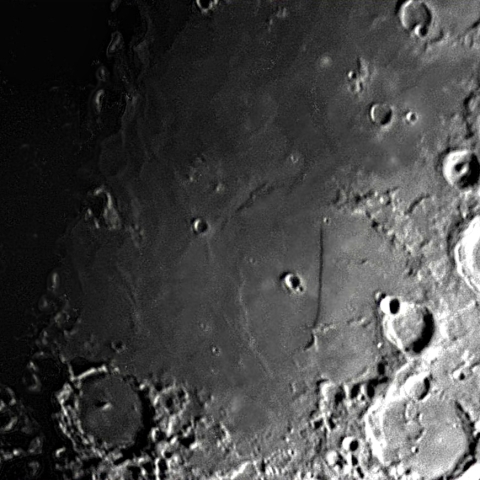 月齢9.2 「直線の壁」