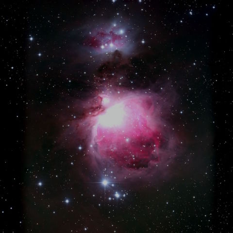 M42 オリオン大星雲とその周辺