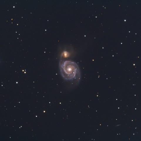 M51 子持ち銀河