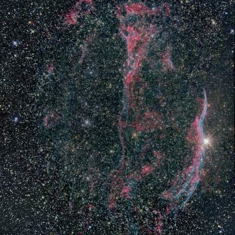 はくちょう座の網状星雲(中央と西側)