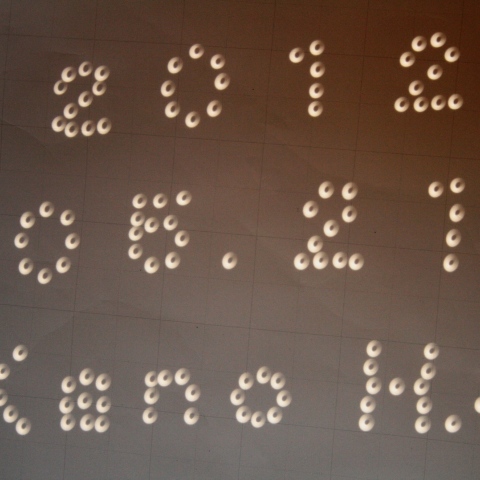 金環のピンホール１