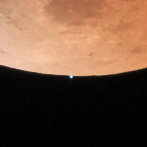 皆既月食と天王星