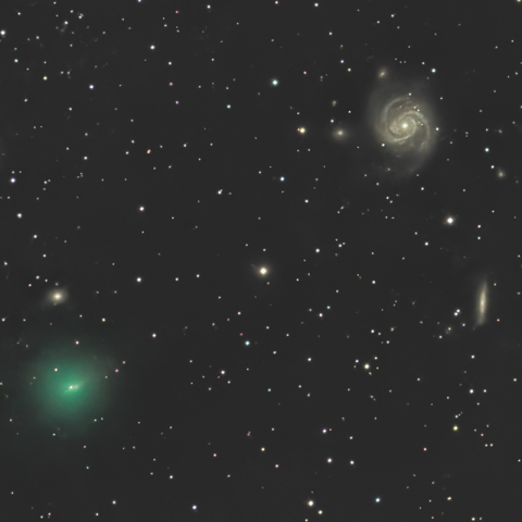 ショーマス彗星とM100