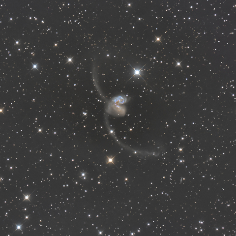 NGC4038-アンテナ銀河