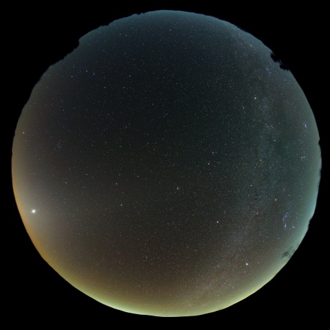 黄道光　冬の天の川