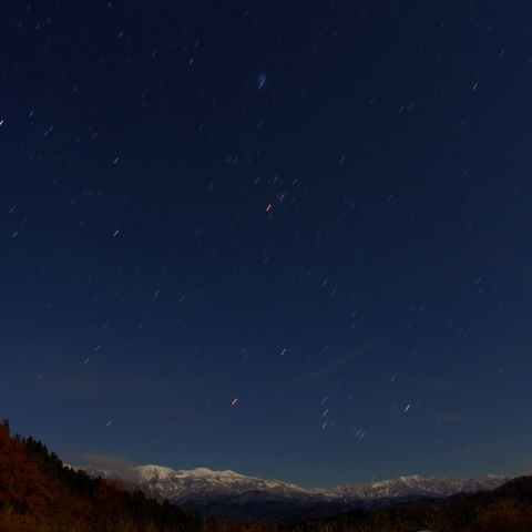 白山から昇るオリオン座
