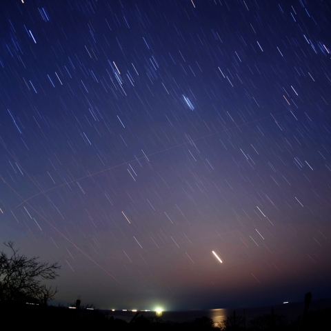 日本海に沈む星々