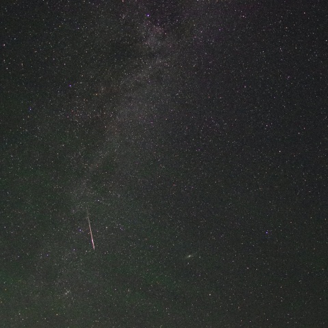 はくちょう座κ流星群の流星　2023年8月12日