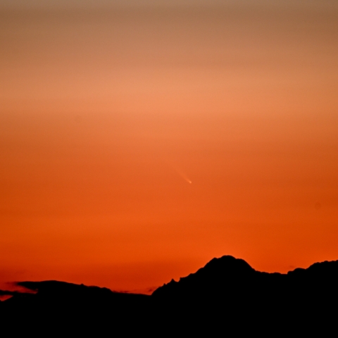 八ヶ岳に沈むアトラス彗星（C/2024 G3）2025/01/17