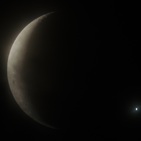 出現15分後の月と金星