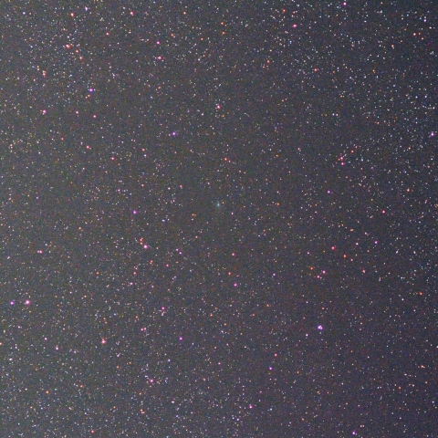 M52とNGC7789の間のレモン彗星