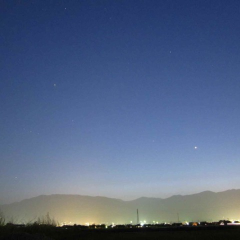 金星と沈むオリオン座