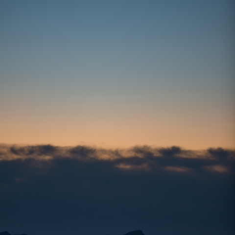 細い月(月齢28.3)