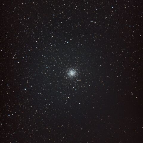 へびつかい座の球状星団　M9