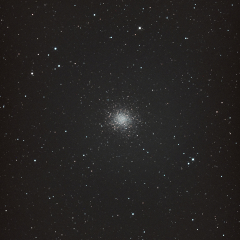 へびつかい座の球状星団　M14