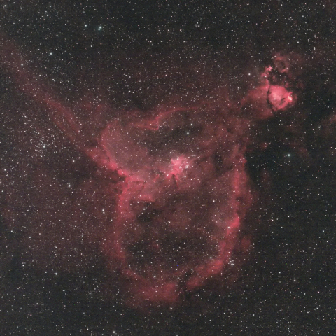 IC1805 ハート星雲