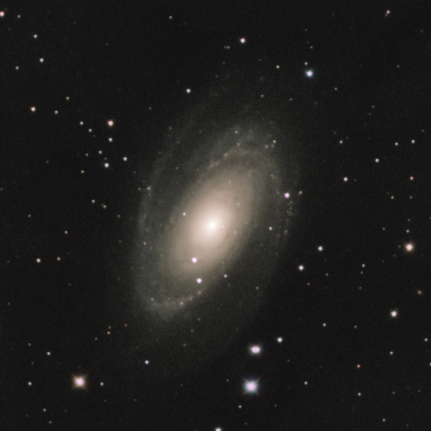 M81 ボーデの銀河