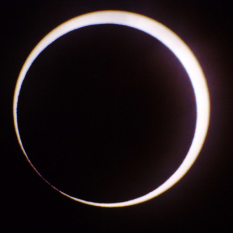 金環日食、ベイリービーズ（栃木県下野市）