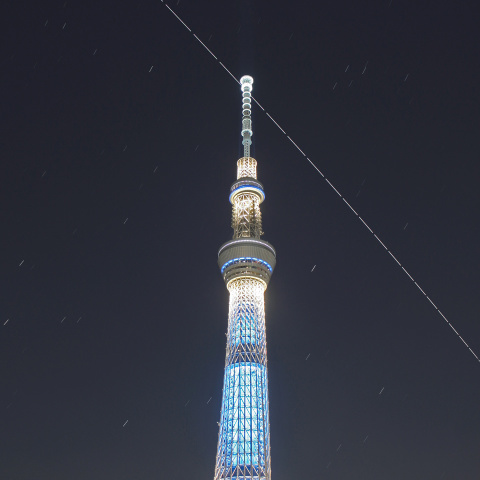 『粋』のスカイツリー上空を通過するISS