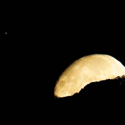 火星と月の接近