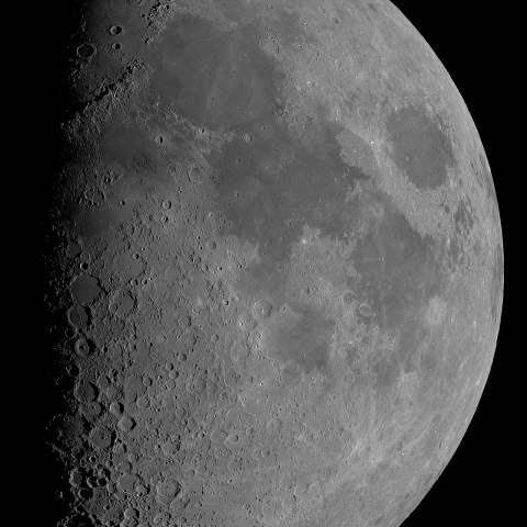 八日月(月齢7.6)・再画像処理