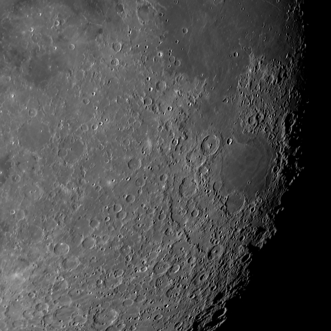 月面「静かの海～アルタイ断崖～ジャンサン」附近