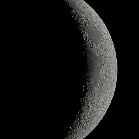 四日月(月齢3.6)