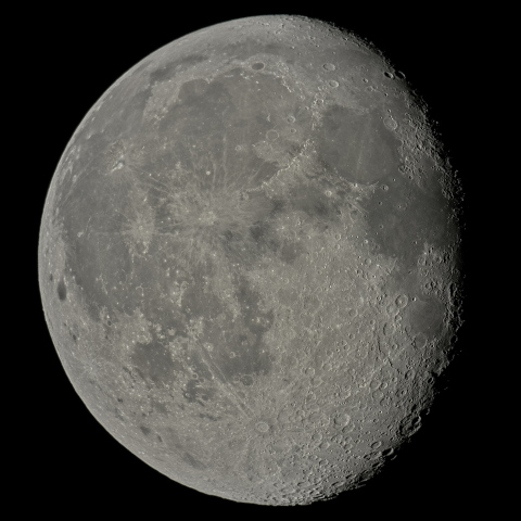 二十日月(月齢18.8)