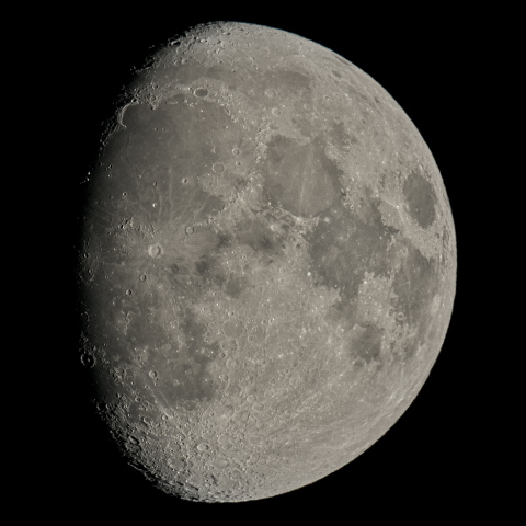 十二日月(月齢11.2)