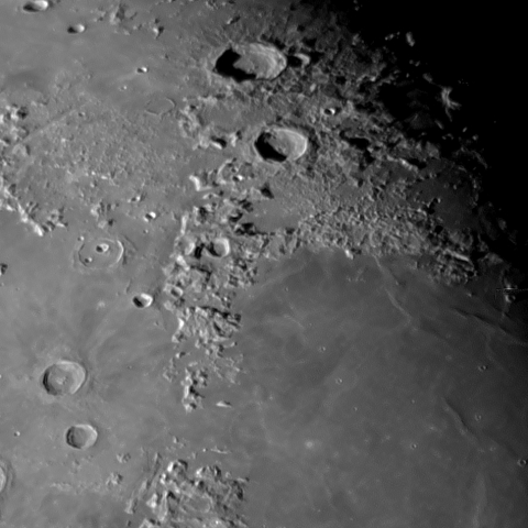 月面「アリストテレスとエウドクソス」附近