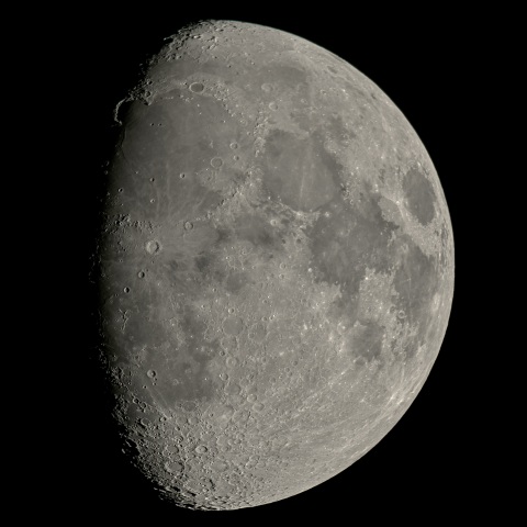 十一日月(月齢10.6)