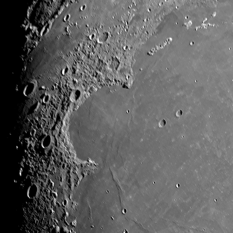 月面「虹の入江」附近