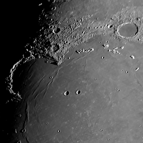 月面「虹の入江」附近