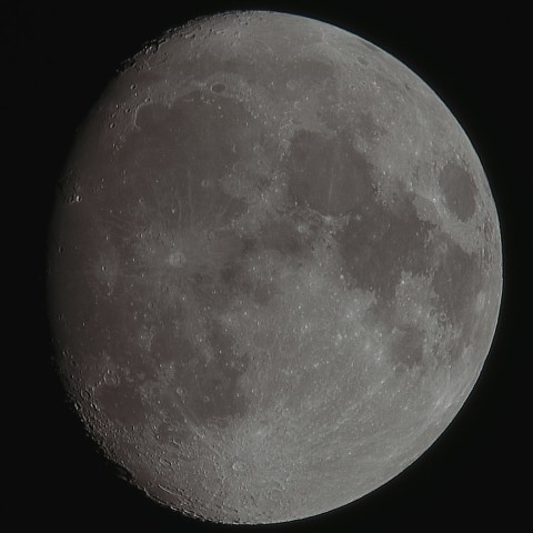 月齢12.2(単焦点レンズ＋テレコン)