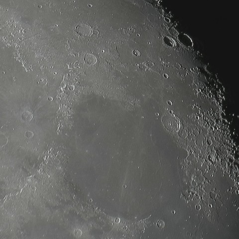 「アトラス、ヘルクレス～晴れの海」附近