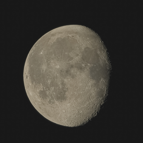 寝待月(月齢18.92)