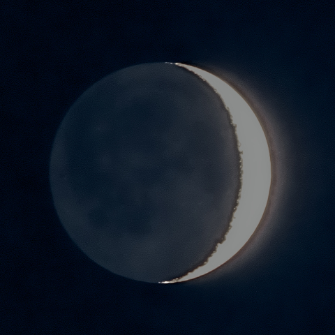 地球照(月齢3.72)