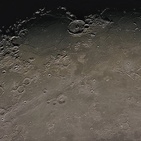 月面「ガッサンディと湿りの海」附近
