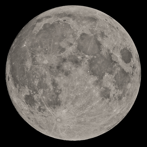 小望月(月齢13.68)