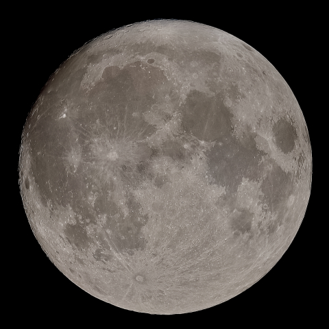 中秋の名月(月齢14.01)