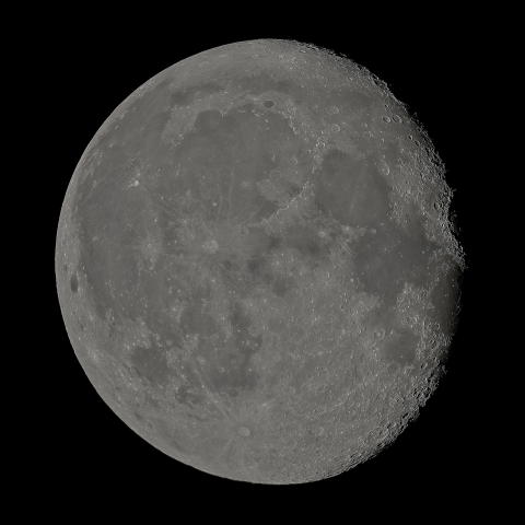 十八日月(月齢17.5)