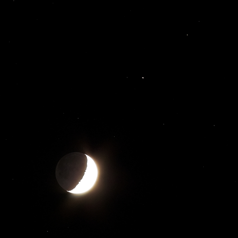 月と土星の大接近(月齢5.22)