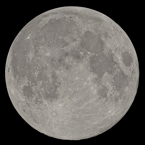 十五日月(満月、月齢14.34)