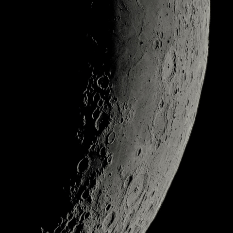 月面「豊かの海～巨大クレーター列」附近・再画像処理