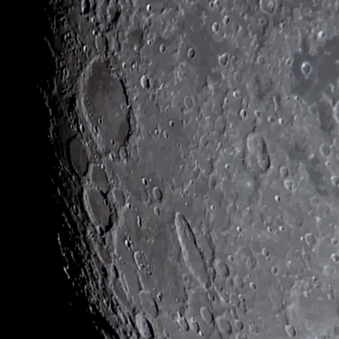 月面「シッカード～シラー」附近