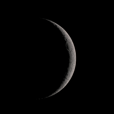 四日月(月齢3.32)