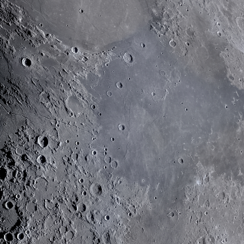 月面「トリスネッカー谷～ヒギヌス谷～蒸気の海～静かの海」附近