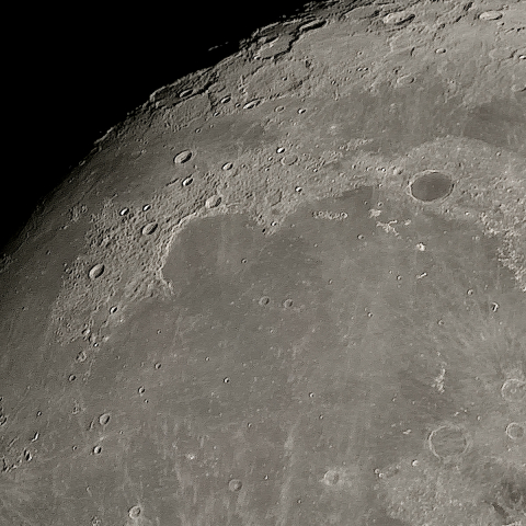 月面「虹の入江」附近