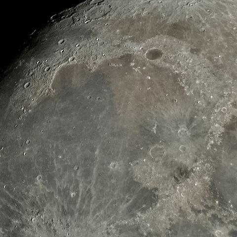 月面「雨の海」附近