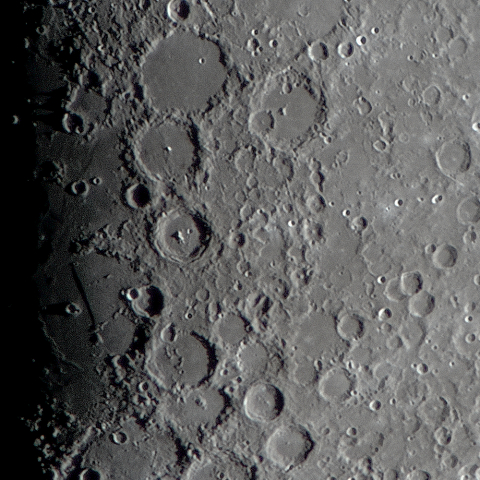 月面「中央火口列～直線壁～デランデル」附近